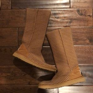 UGG Cardy Knit Boots in Light Brown/Tan